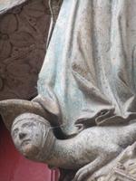 Amiens. Kathedrale. Maria zertritt die Schlange