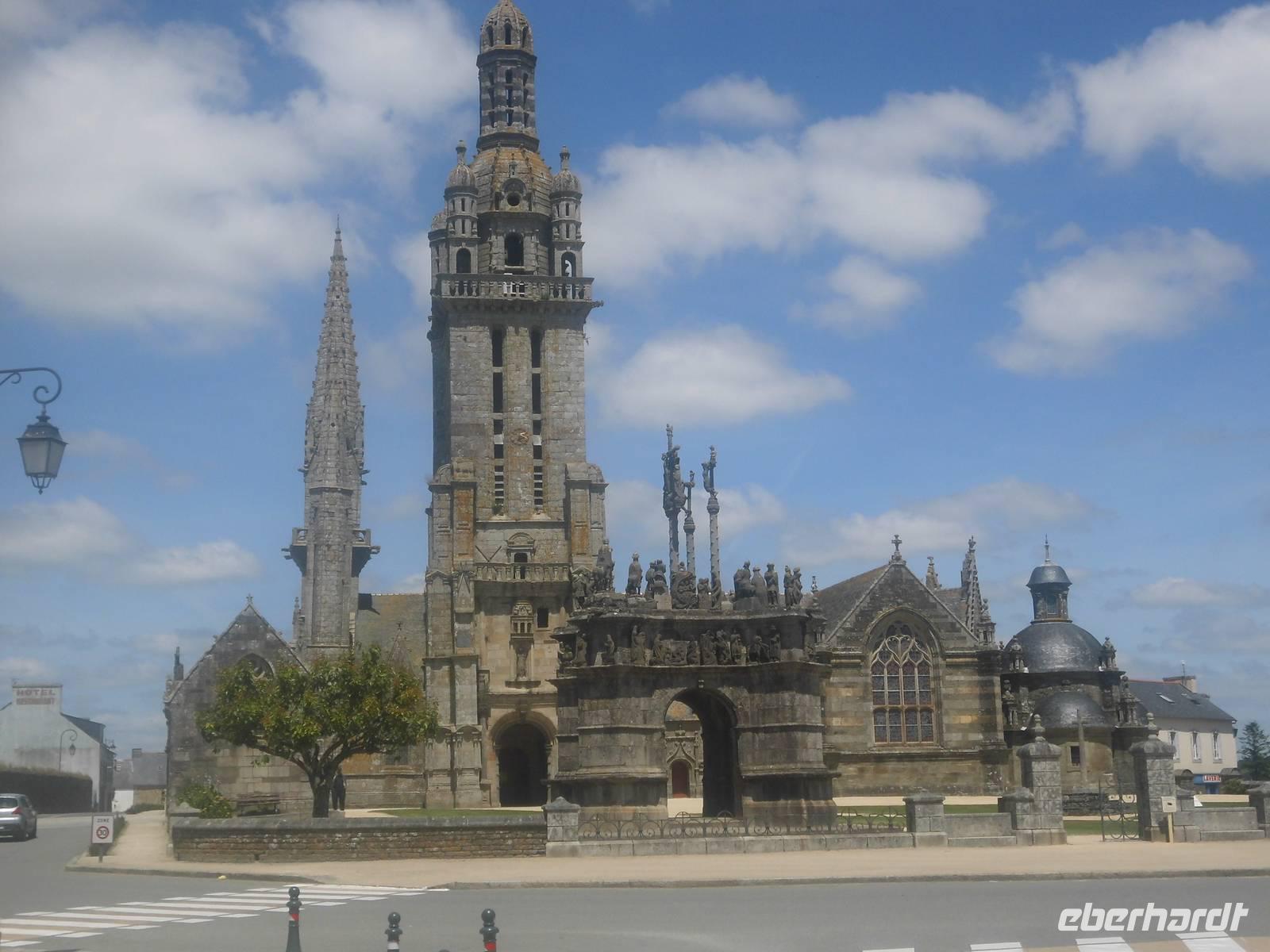 Pleyben umfriedeter Pfarrbezirk