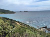 Zöllnerpfad mit Blick auf die Finacciarola-Inseln 
