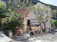 Kleine Bar in Nonza