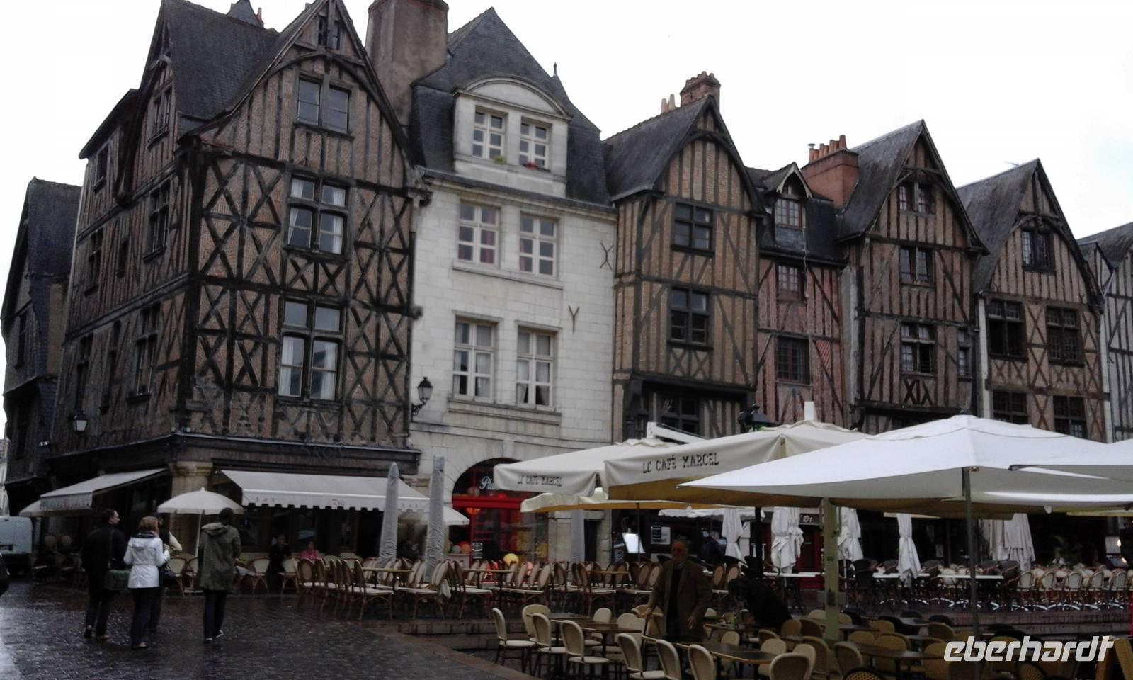 Place Plumereau Tours