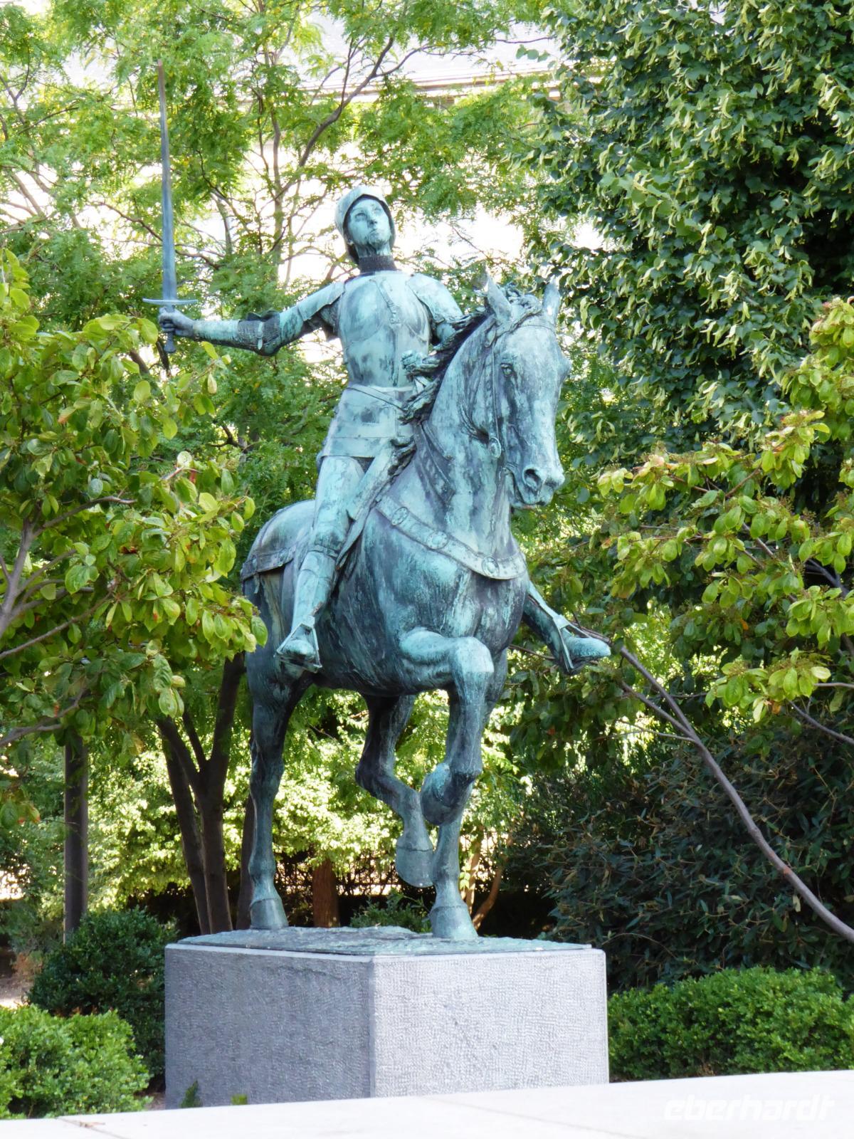 Statue Jeanne d'Arc Reims