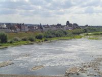 Loire bei Blois, Reste der alten Brücke