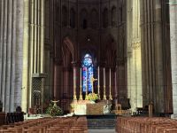 Innenansicht mit Altar 