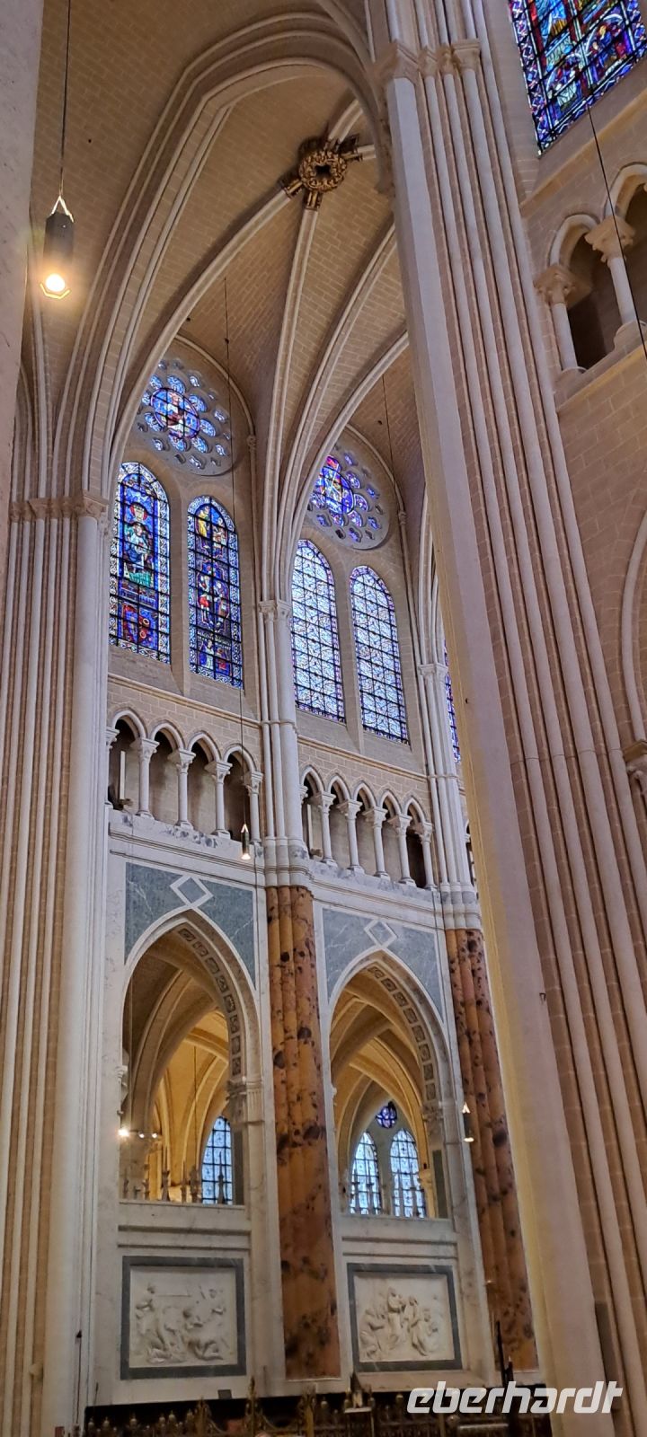 Chartres, Kirchenschiff