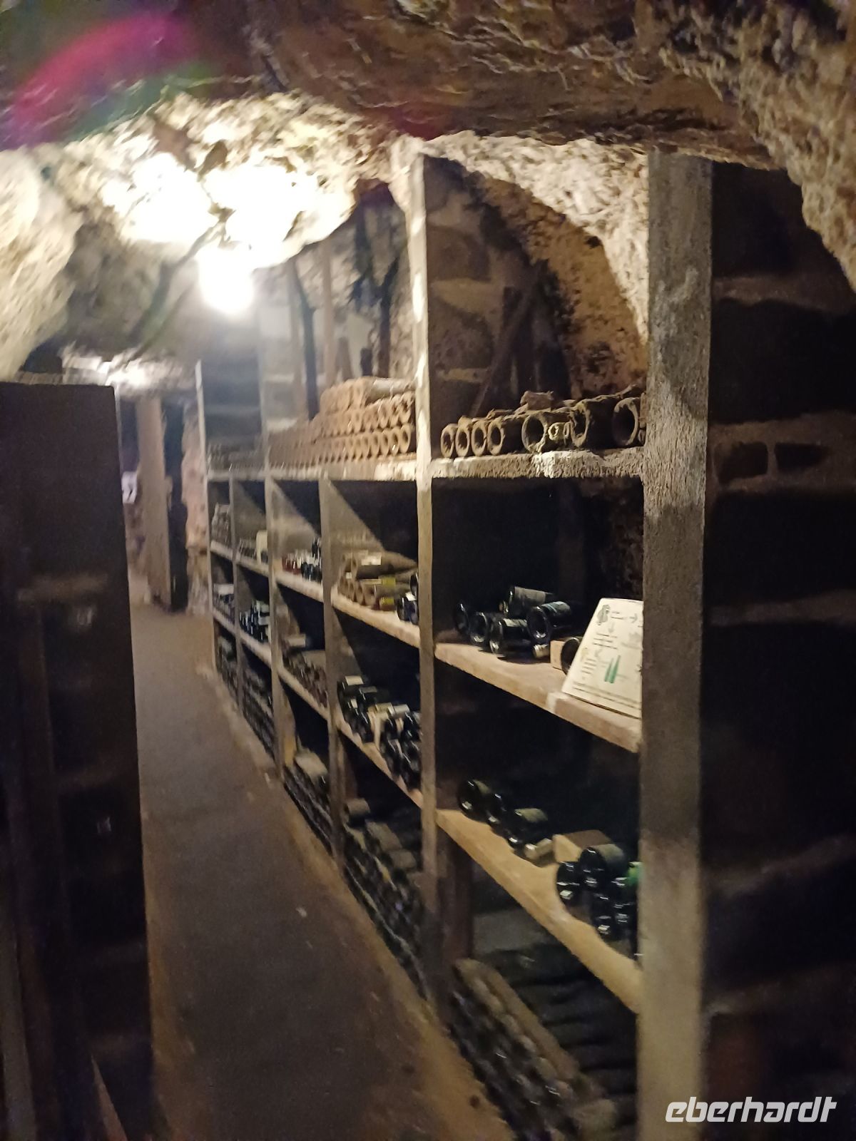 Weinlager im Cave Auguste