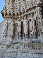 Reims (Fassade der Kathedrale Notre-Dame - Skulptur 