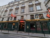Paris (Abendessen im Restaurant 