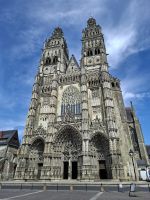 Tours (Kathedrale Saint-Gatien - Spätgotische Westfassade mit Renaissancetürmen) &ndash; &copy; Katrin Deutschbein (Eberhardt TRAVEL)
