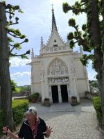 Schloss Amboise (Hubertus-Kapelle - Führung durch Reiseleiterin Hildegard) &ndash; &copy; Katrin Deutschbein (Eberhardt TRAVEL)