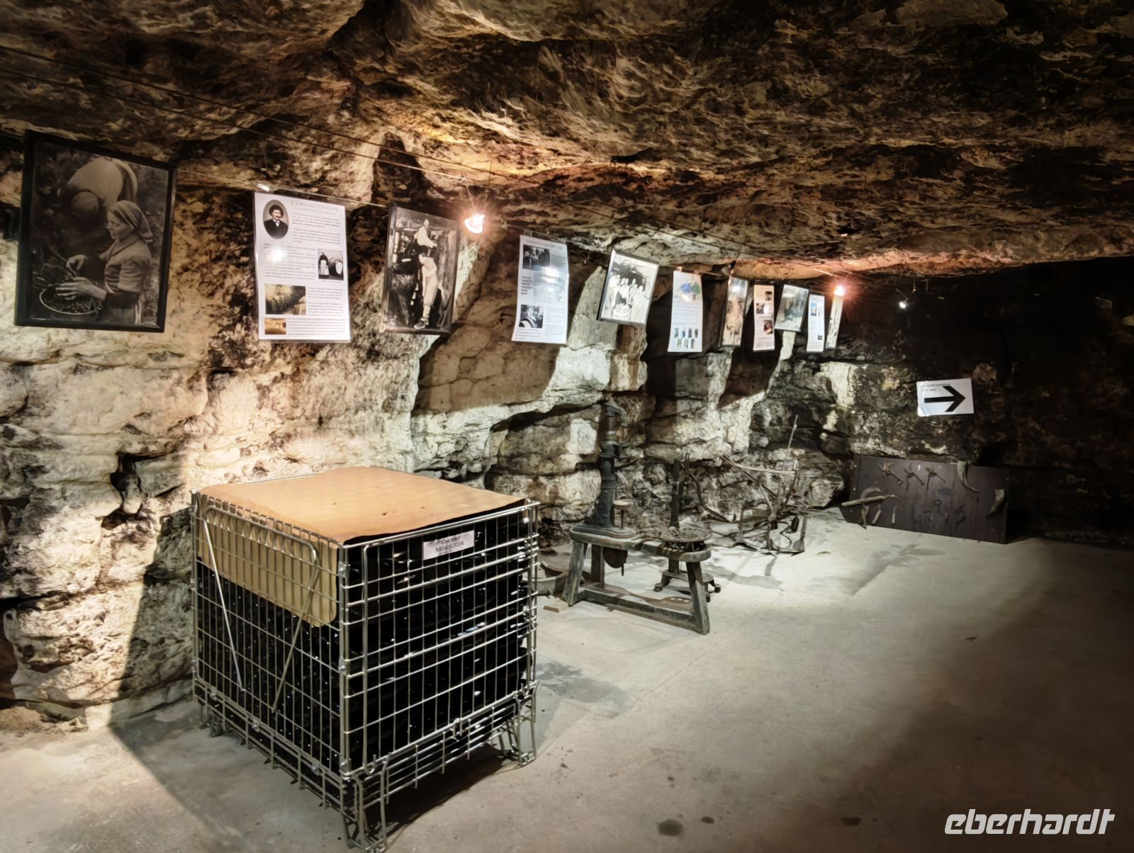 1000101904 &ndash; &copy;  (Eberhardt TRAVEL)