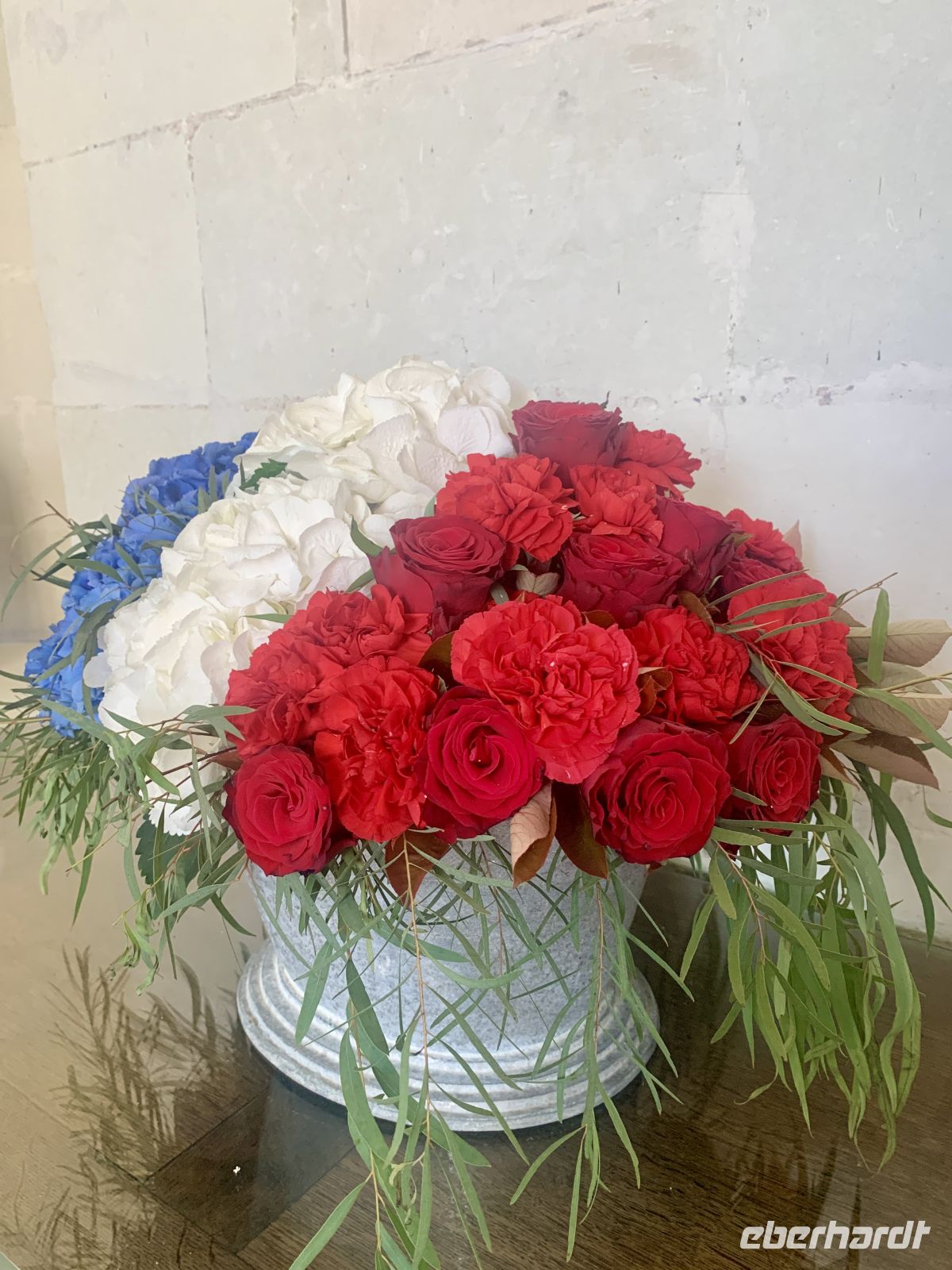 Blumenstrauss Bleu blanc rouge &ndash; &copy;  (Eberhardt TRAVEL)