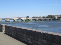 Loire und Gabriel Brücke