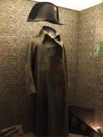 Fontainebleau. Mantel und Dreispitz Napoleons