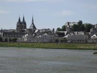 Blois mit Kirche St. Martin und Schloss