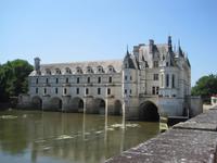 Schloss Cenocheau als Wasserschloss