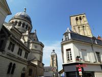 In Tours