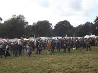 Die Heere sammeln sich zur Schlachtnachstellung