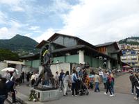 Montreux - Freddy Mercury und Markthalle
