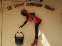 Französisches Rotkäppchen in Cannes