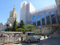 Avignon, Platz des Papstpalastes