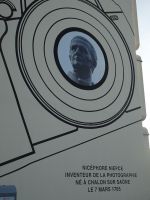 Chalon-sur-Saone, IBIS Stylehotel mit Erinnerung an Heliografie-Erfinder Niepce