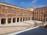 Monaco: Hof im Schloss der Fürsten von Monaco