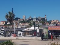 Cannes Blick zum Mont Chevalier