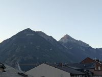 Blick auf die Berge bei Martigny &ndash; &copy; Sabine Möllering-Stork (Eberhardt TRAVEL)
