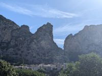 Bergdorf Moustiers-Sainte-Marie am Eingang der Verdonschlucht &ndash; &copy; Sabine Möllering-Stork (Eberhardt TRAVEL)