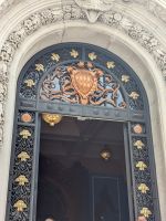 Wappen der fürstlichen Familie &ndash; &copy; Sabine Möllering-Stork (Eberhardt TRAVEL)