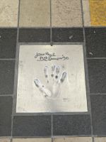 Handabdruck von Jean-Paul Belmondo &ndash; &copy; Sabine Möllering-Stork (Eberhardt TRAVEL)