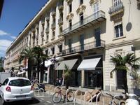 Nizza. Straßenbild