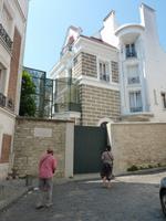 Montmartre- Villa von Dalida
