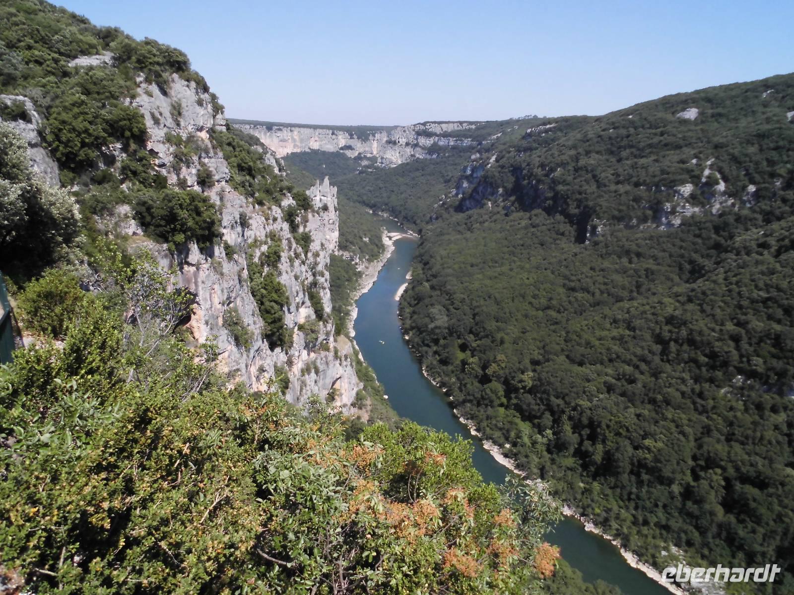Blick auf den Felsendom und die Ardèche