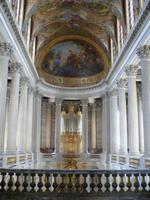 Die Schlosskapelle, Blick von der Empore in den Kirchenraum
