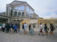 Schloß Verailles, Beginn des Ansturms kurz nach Öffnung