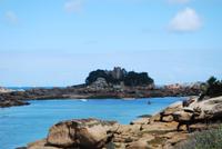 413Schloss Costaeres an der Rosa Granitküste