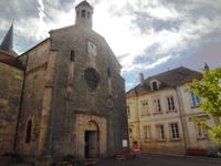 Der Marktplatz von Flavigny
