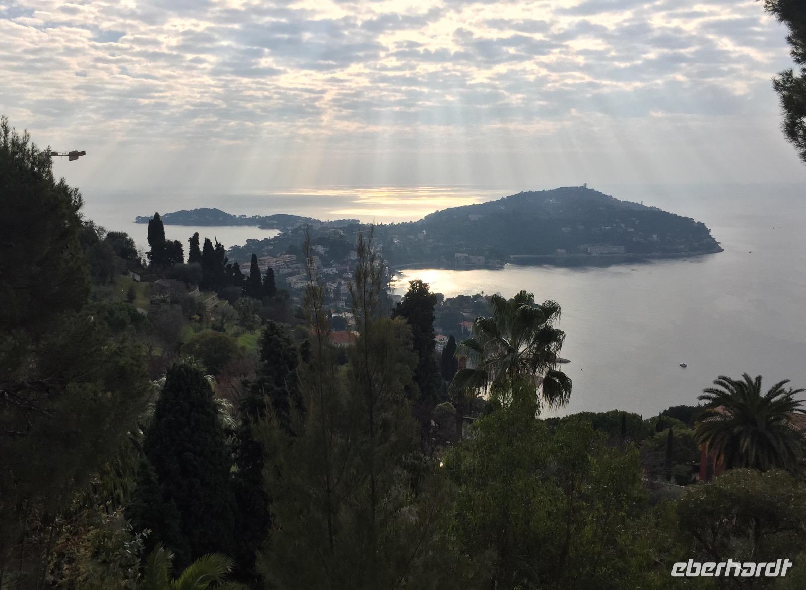 Blick auf dqs Cap Ferat.JPG