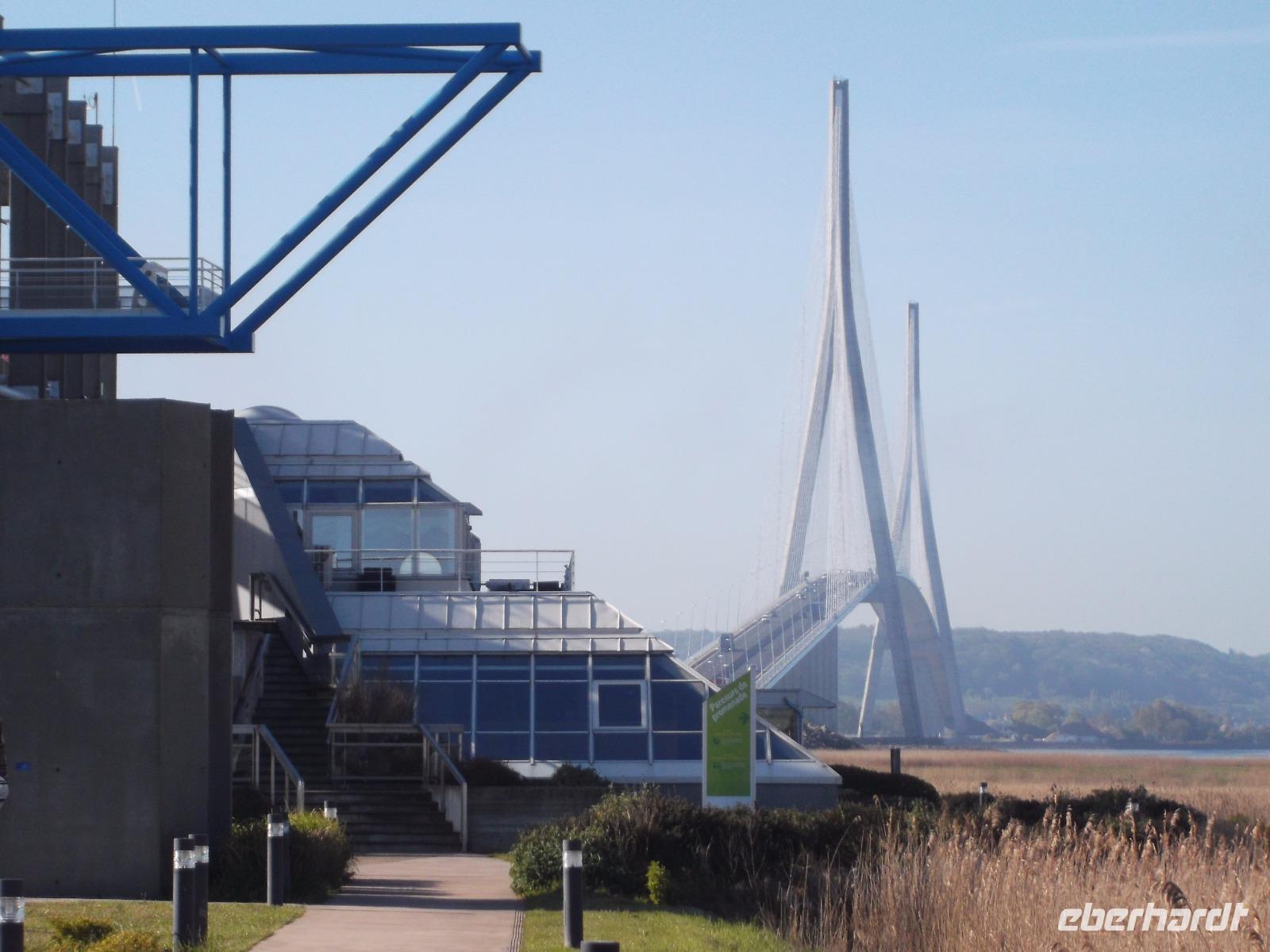 Pont de Normandie - der Nebel verzieht sich
