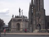 Pleyben, Kirche mit Kalvarienberg