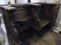 Chorgestühl in Paray-le-Monial