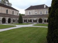 Kreuzgang in der Abtei Fontenay