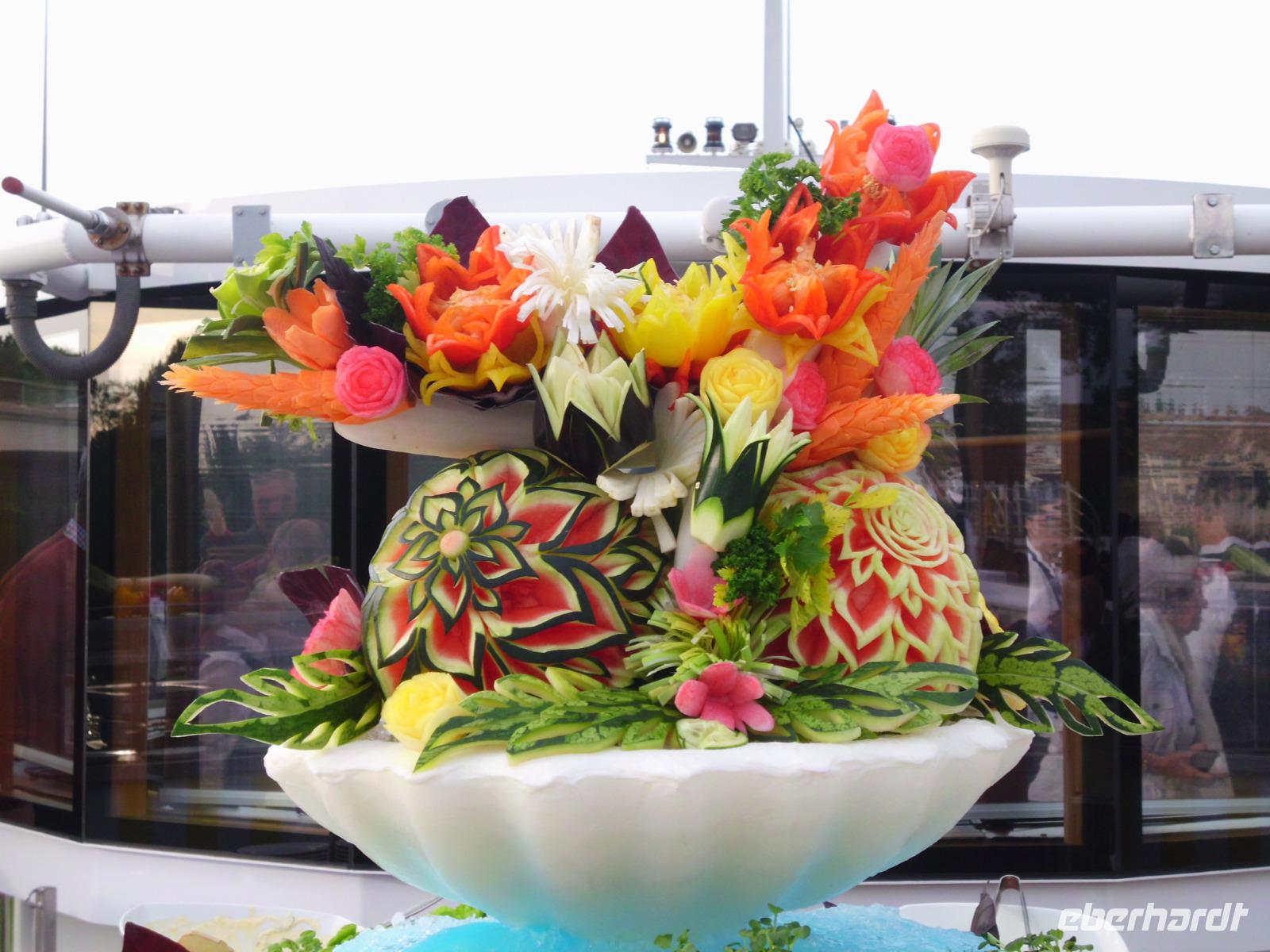 Grillabend an Deck - ein Kunstwerk