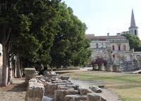 Arles