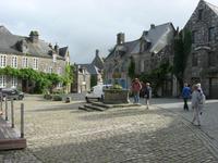 Locronan Place de l'Eglise