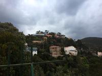 Fotostopp unterhalb des Palais Bulles 2