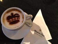 Kaffetrinken im Hôtel de Paris