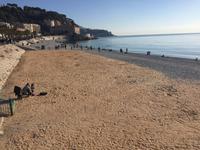 Der Strand von Nizza am Neujahrsmorgen